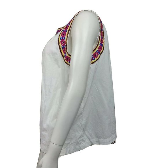 OLD NAVY White Embroidered Border Detail Sleeveless Top Womens Size L Large - Picture 2 of 6